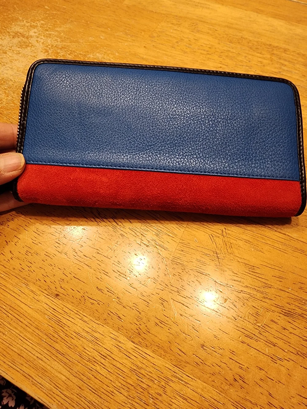 Loewe wallet features  vibrant red suede body & black crocodile Embossed Leather